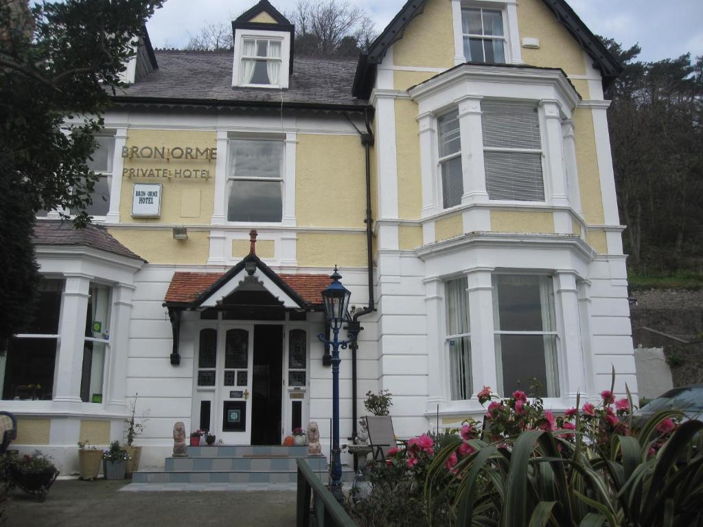 Bron Orme Private Hotel Llandudno Exteriér fotografie